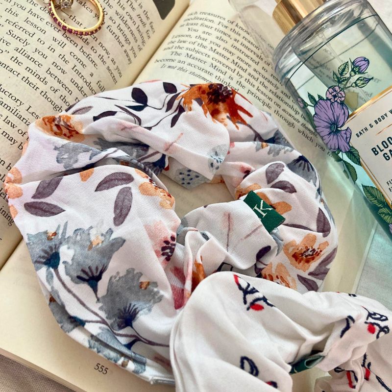 Tiny Floral Printed Scrunchies (Set of 4)