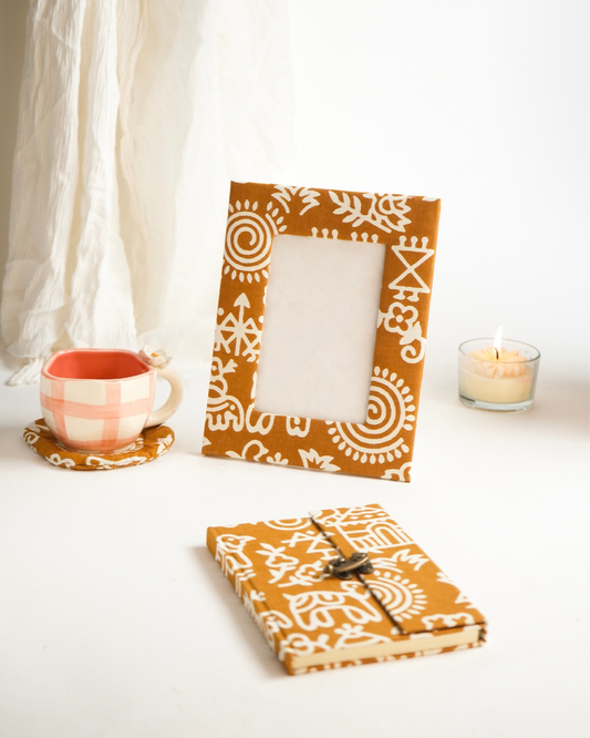 Warli Tales – Handmade Paper Photo Frame | Desk Essentials