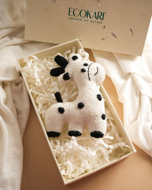 Gigi the Bamboo Giraffe | Eco-Friendly Cuddle Toy | Sustainable Baby Gift